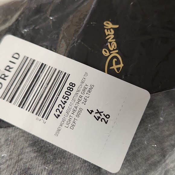 ❤️NWT VINTAGE TORRIID DISNEY TOP - I LOVE MICKEY MOUSE KNOTCH TEE - PLUS SIZE - Picture 9 of 13